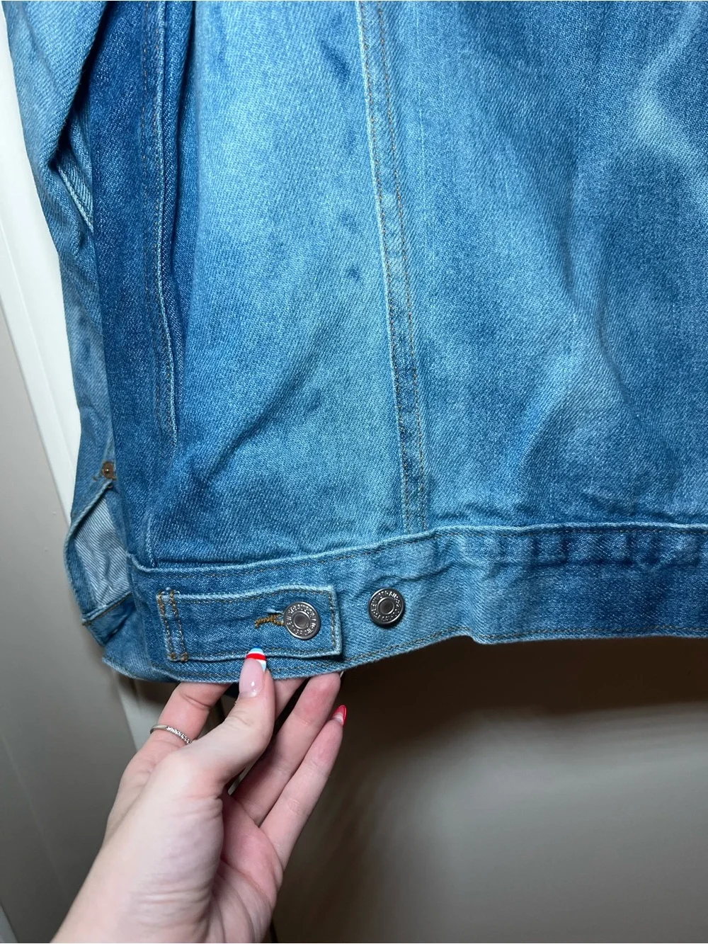 Levi's Faded Blue Distressed Denim Jacket Sturdy like New Button Details
